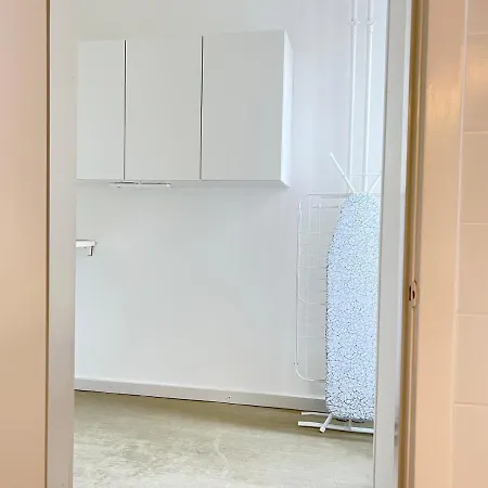 2 Bedroom Apartment *