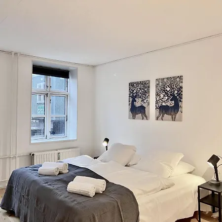 2 Bedroom * København