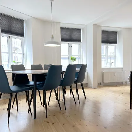 2 Bedroom * København